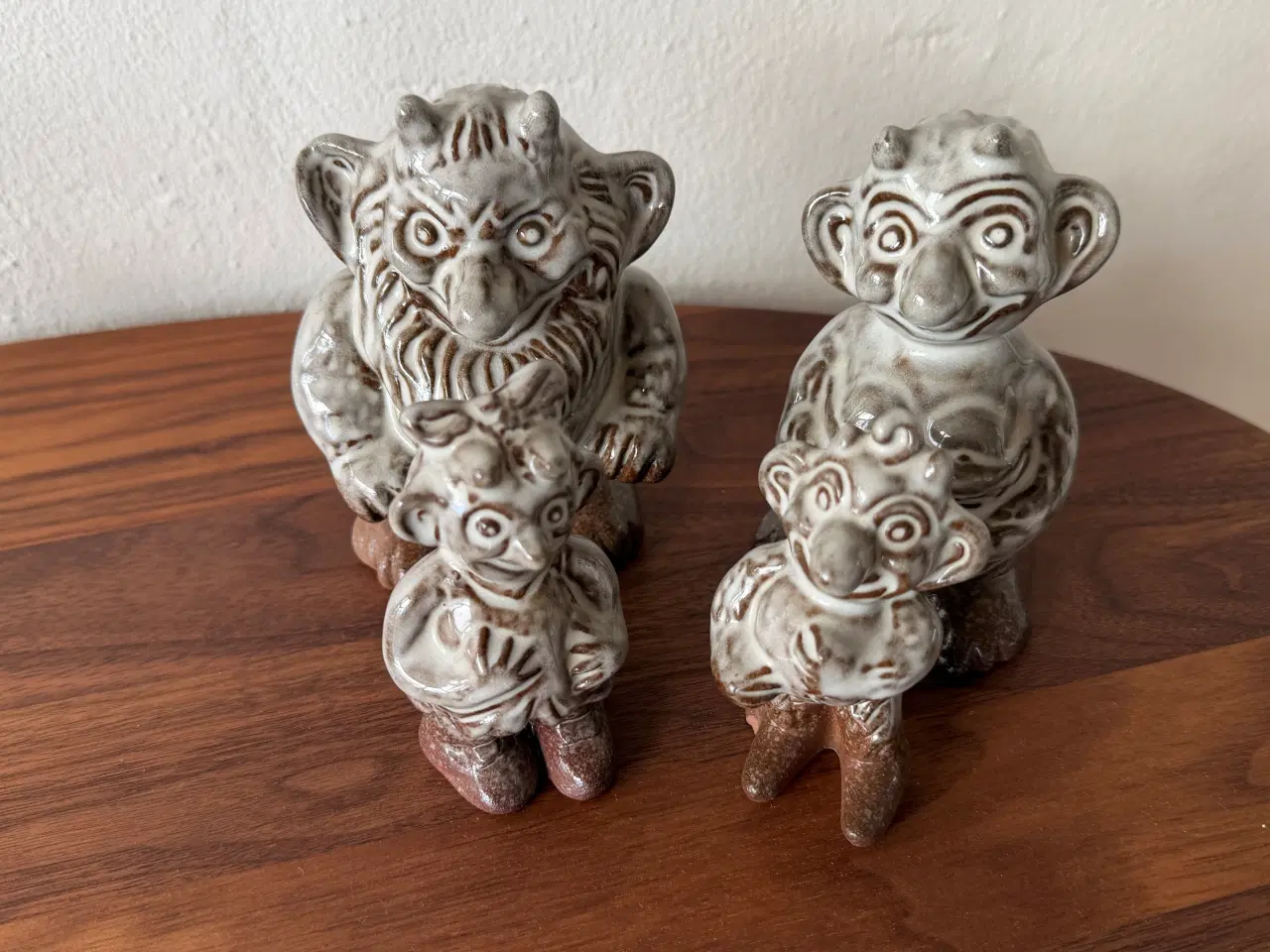 Billede 1 - Krølle Bølle Troldefamilie i Keramik fra Bornholm