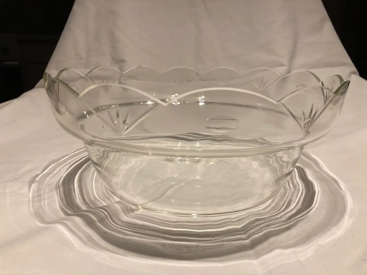 Billede 6 - Antik metalskål med glasindsats