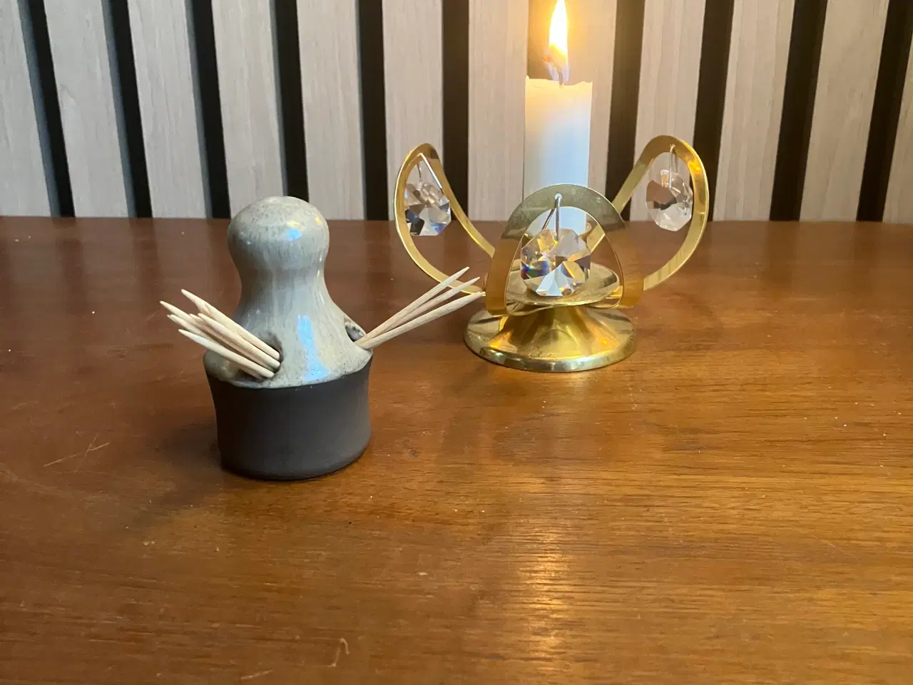 Billede 1 - Keramik tandstikholder af Ulla Lønow.