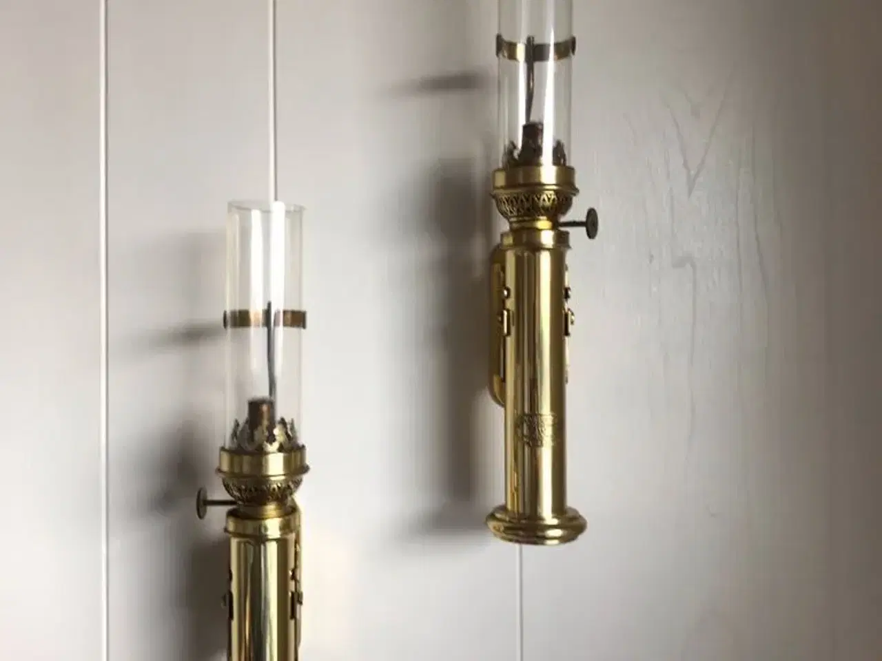 Billede 1 - Messing Esso olie lamper