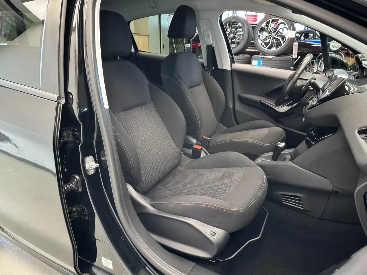 Billede 12 - Peugeot 208 1,2 e-VTi 82 Active ESG