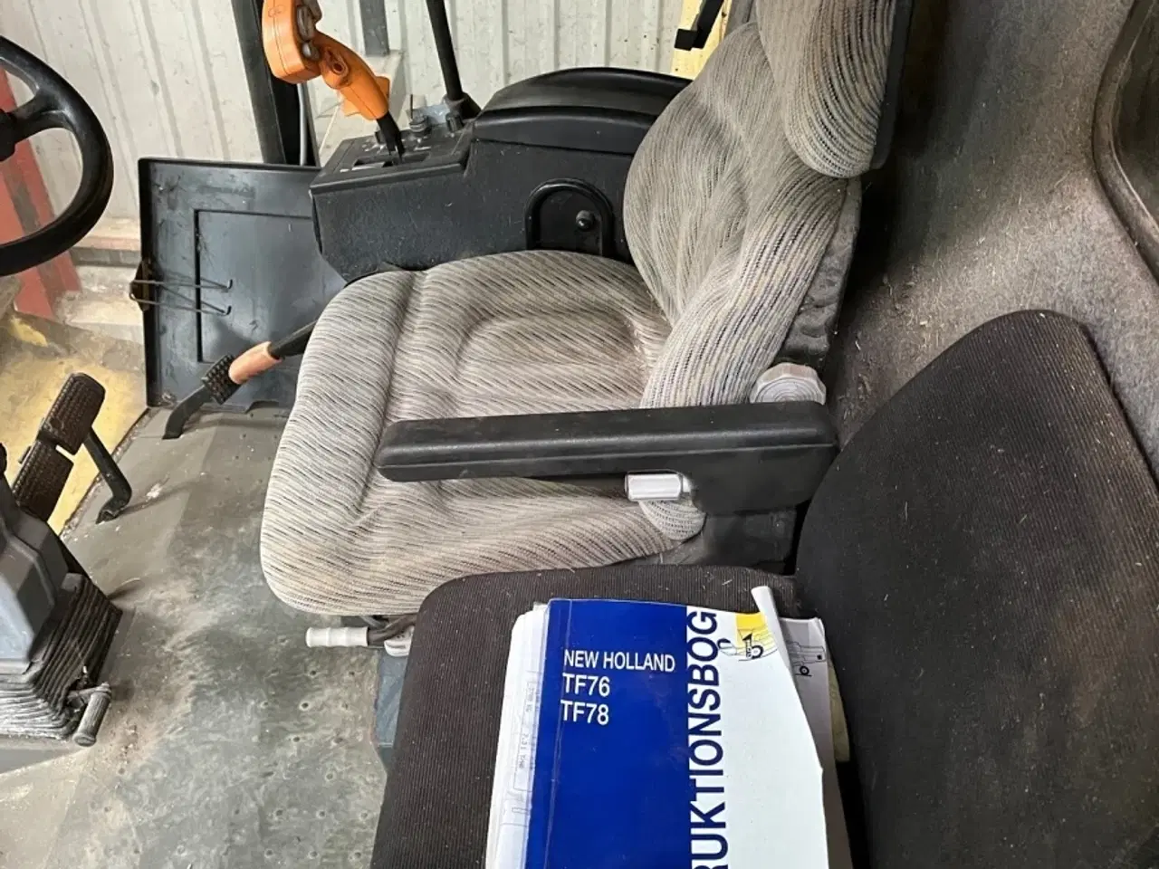 Billede 12 - Mejetærsker New Holland TF 78