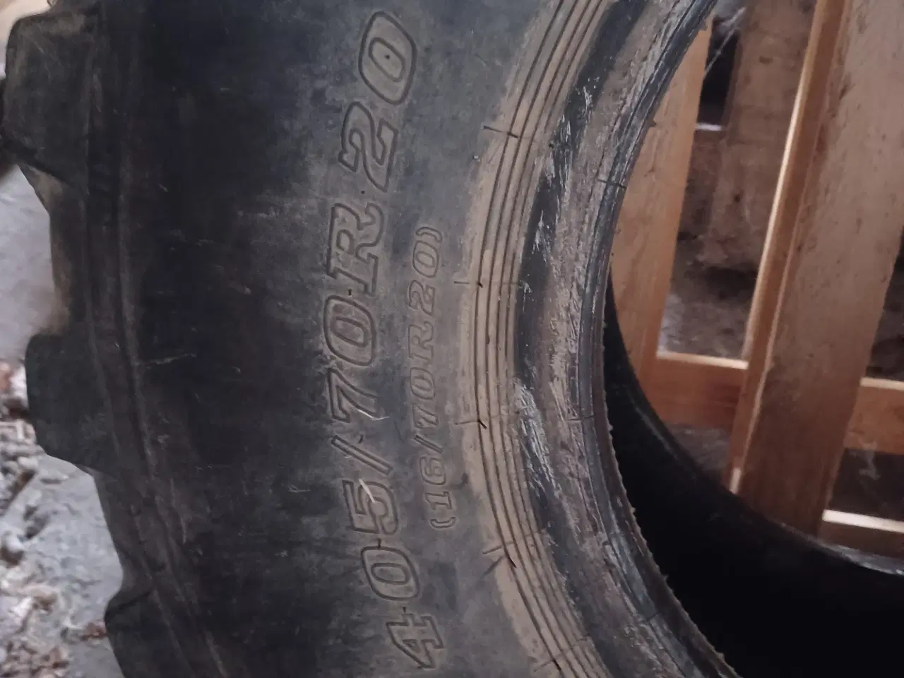 Billede 3 - Dunlop 405/70-20