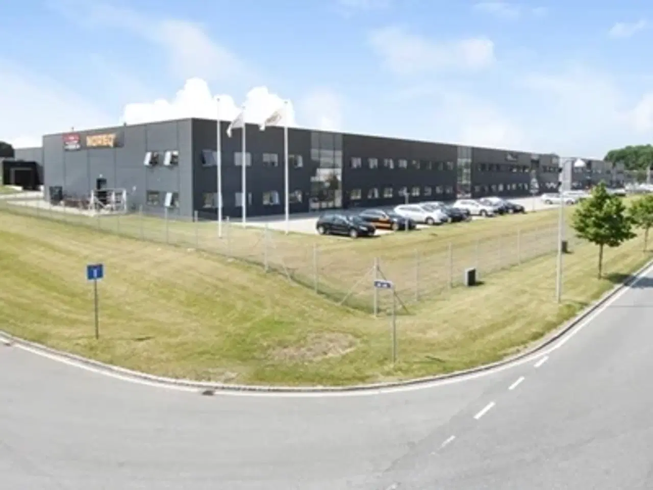 Billede 1 - Lager & kontor til leje i 5220 Odense SØ