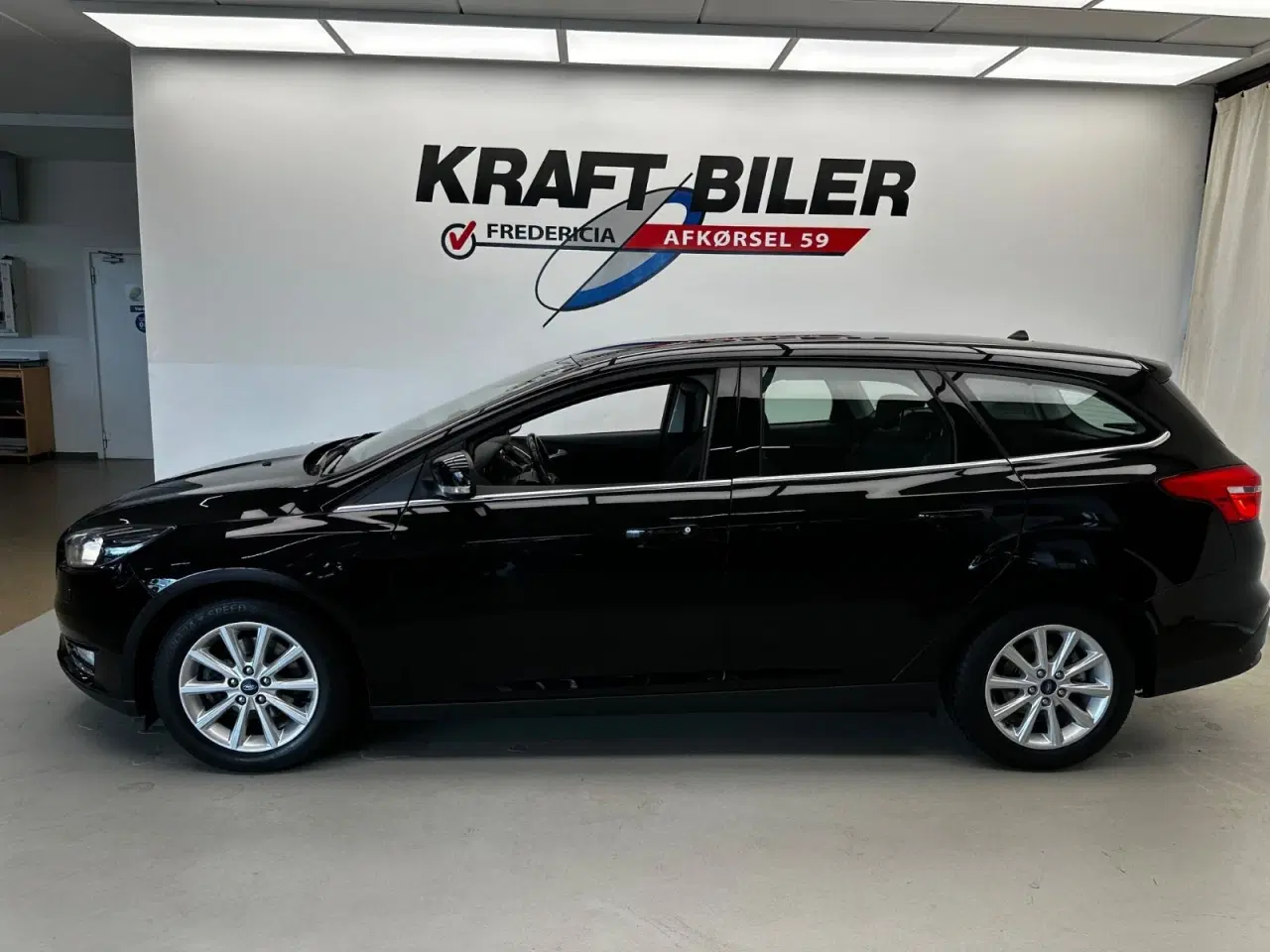 Billede 2 - Ford Focus 1,5 SCTi 150 Titanium stc.