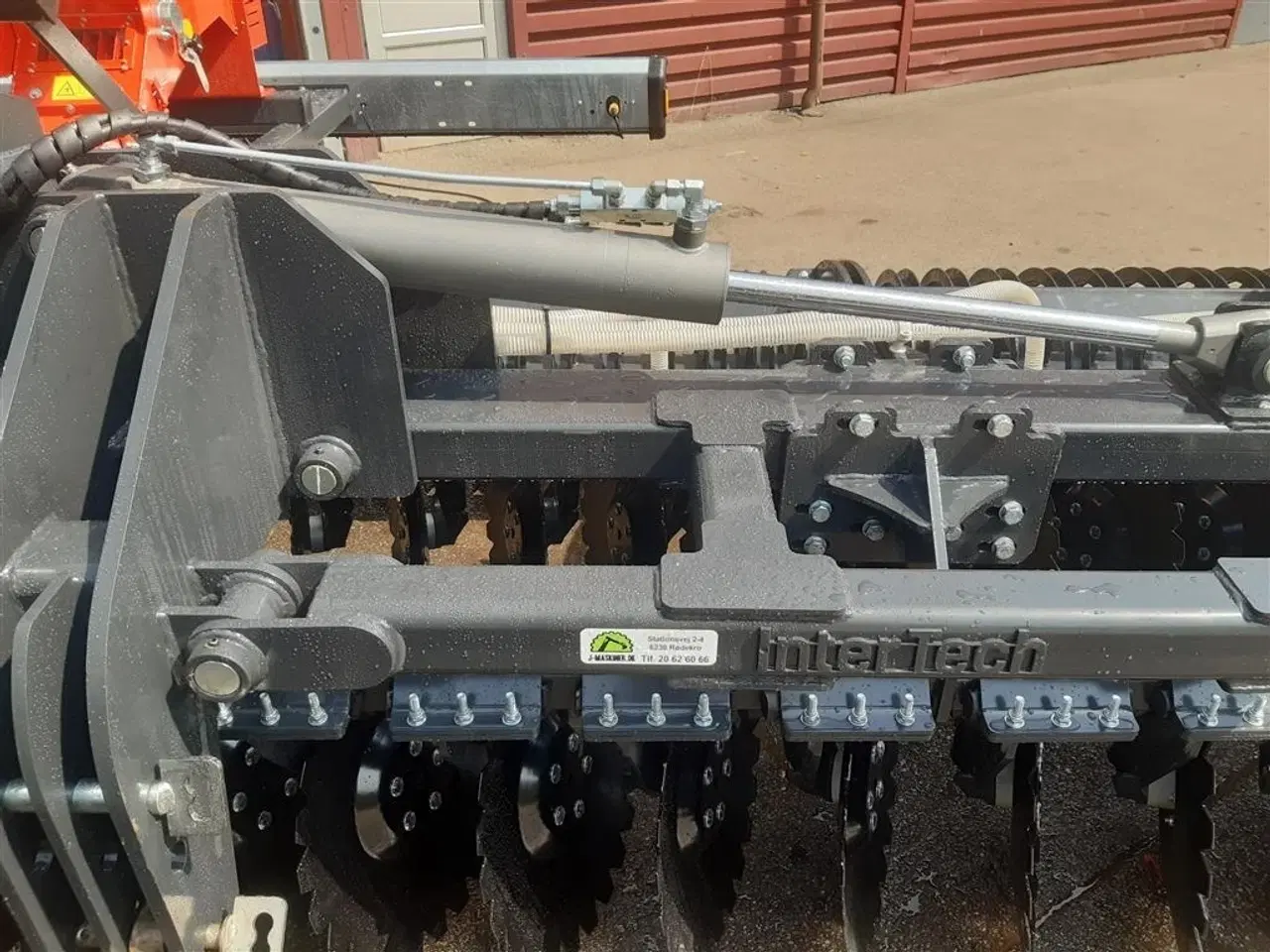 Billede 6 - Intertech disc harve med frø udstyr