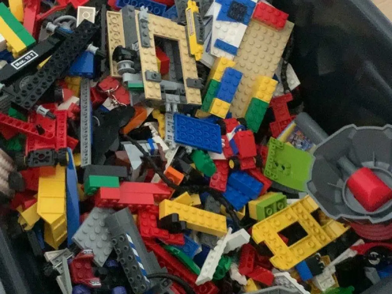 Billede 1 - Sælger ca. 9 kg blandet LEGO i god stand.  