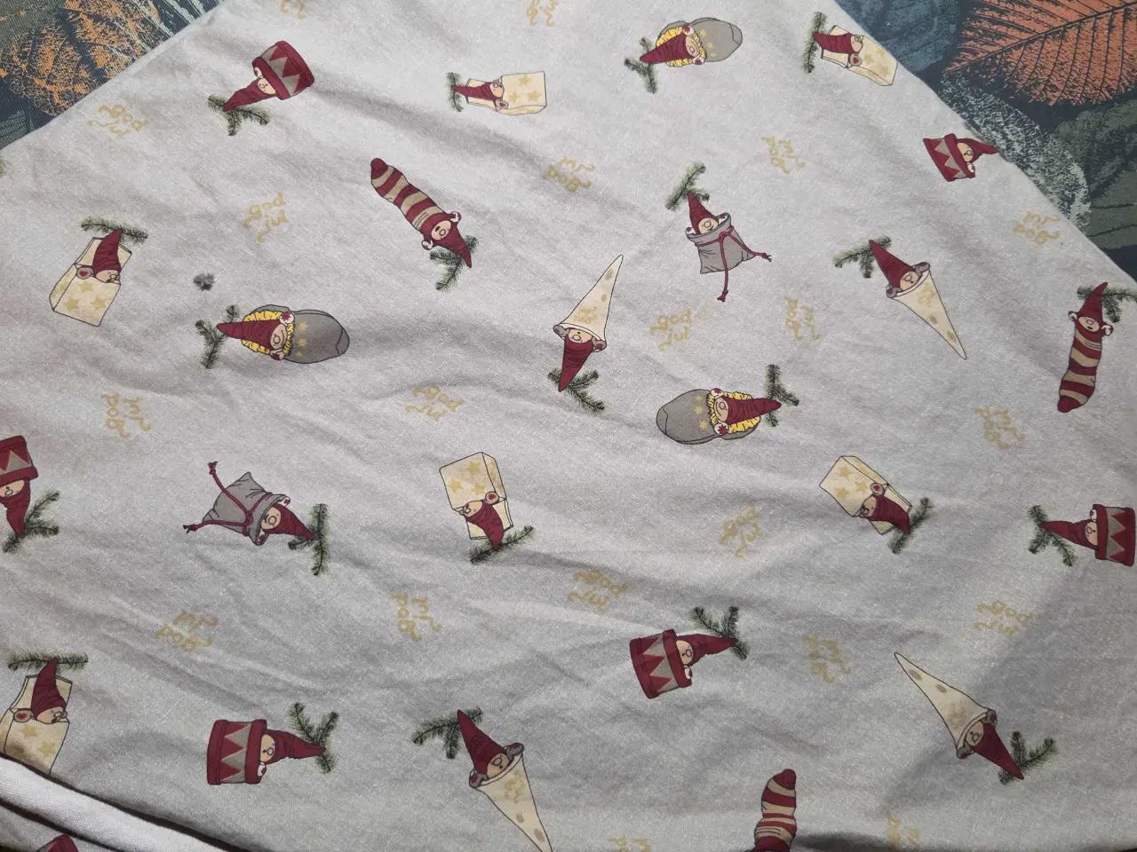 Billede 5 - Klarborg Juletræstæppe