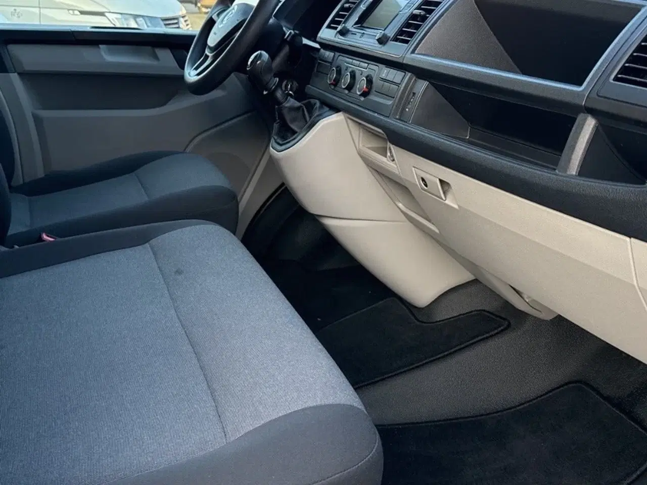 Billede 23 - VW Transporter 2,0 TDi 114 Kassevogn kort BMT