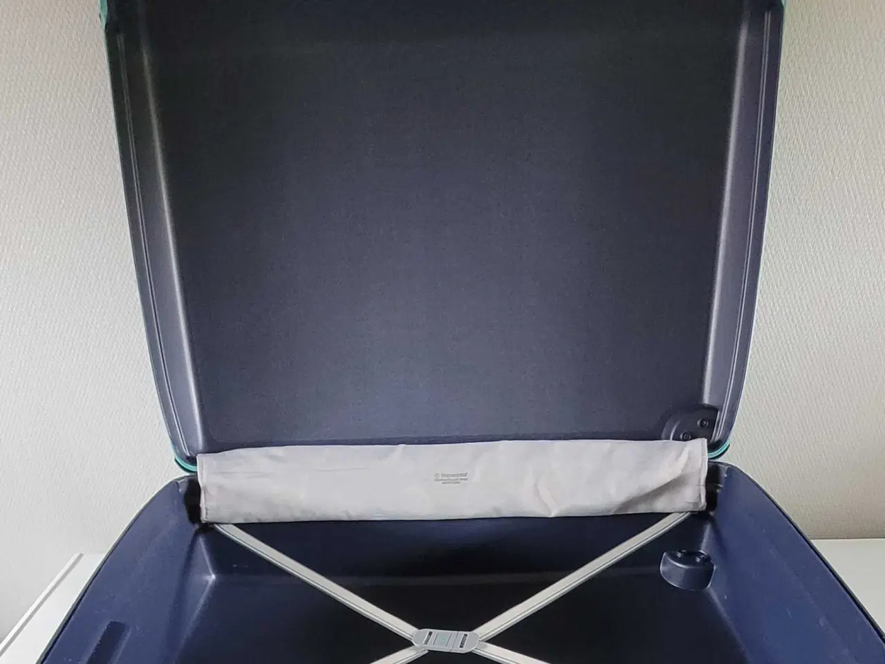 Billede 4 - Samsonite kufferter (rabat ved køb af begge)