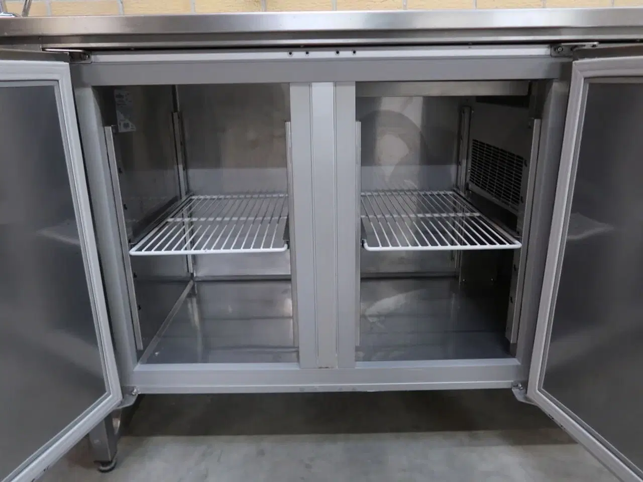 Billede 6 - Coldline TS17/1M-710 kølebord med hæve-/sænk