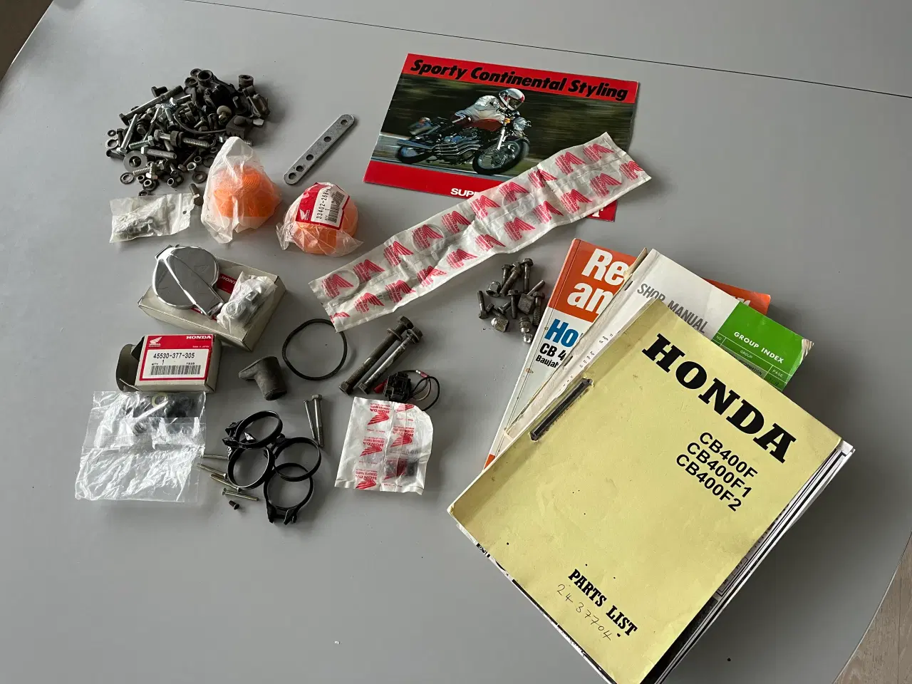 Billede 1 - Honda 400 Super Sport - Div.reservedele og bøger