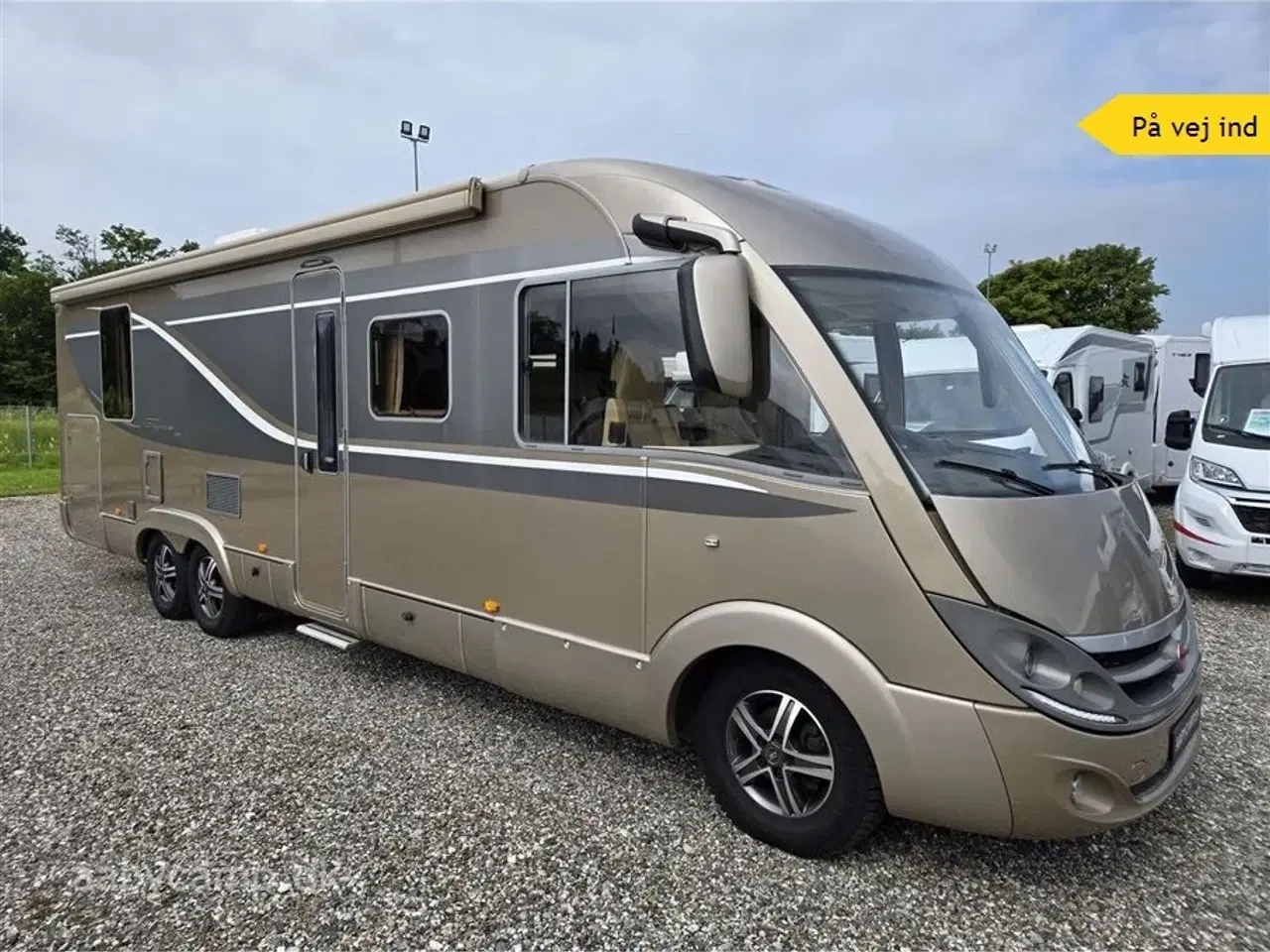 Billede 1 - 2014 - Bürstner Elegance I 890