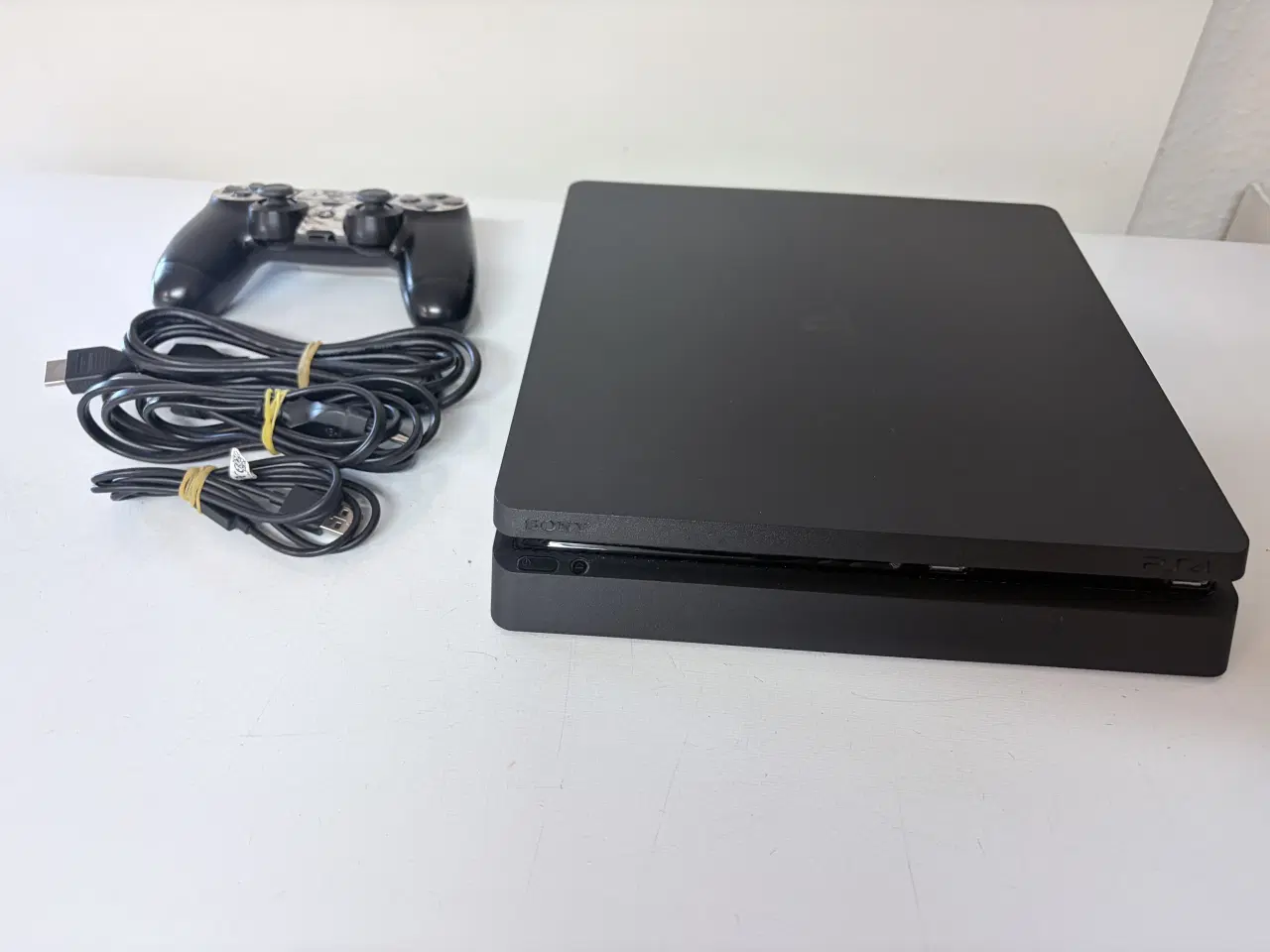 Billede 4 - Playstation 4 1TB slim model 