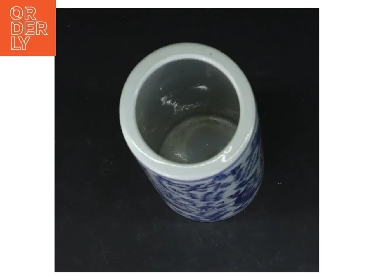 Billede 2 - Blå og hvid porcelænskrukke (str. Ø. 7 cm. længde, 15,5 cm)