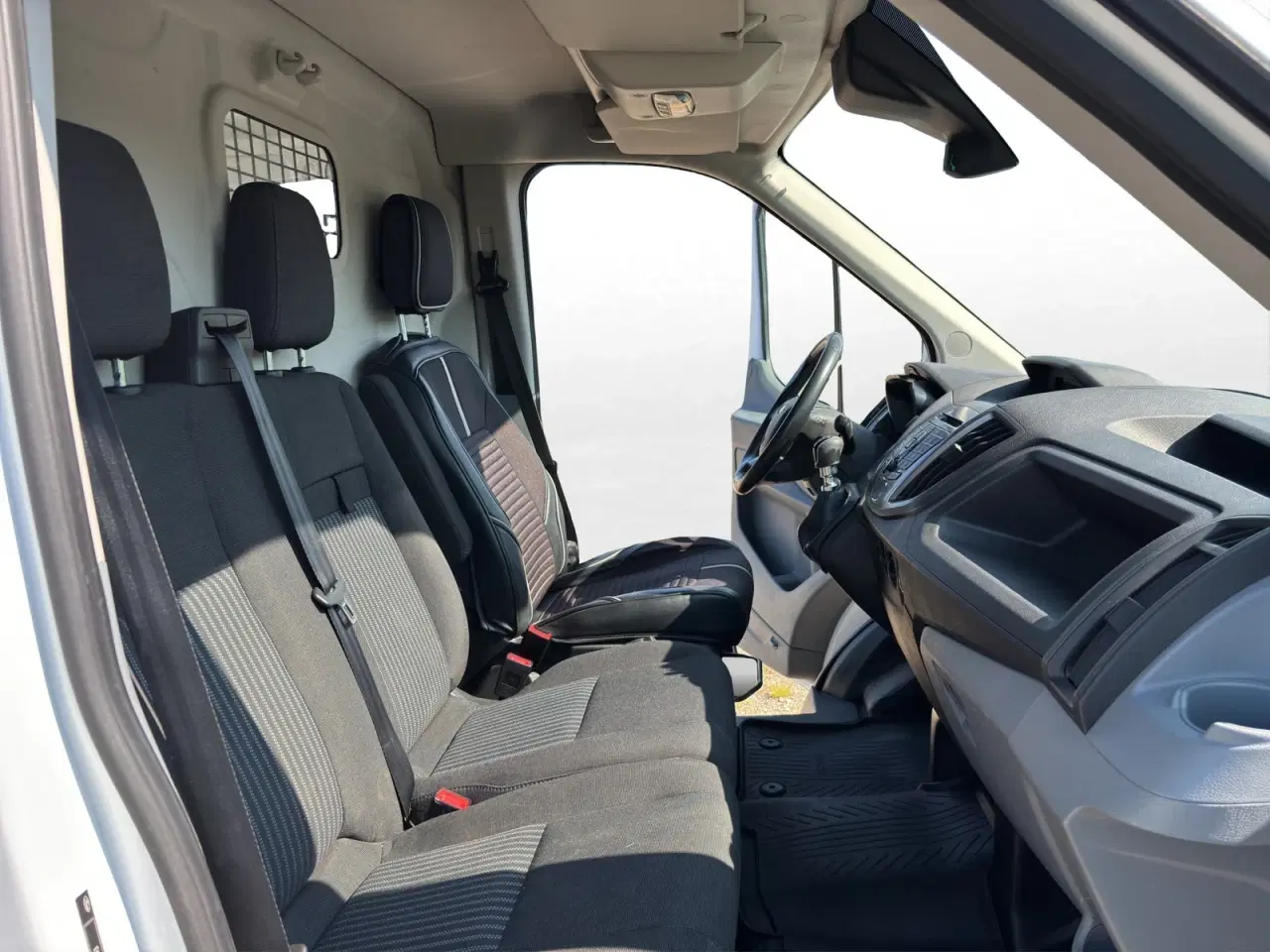 Billede 14 - Ford Transit 350 L2 Van 2,2 TDCi 125 Trend H2 FWD