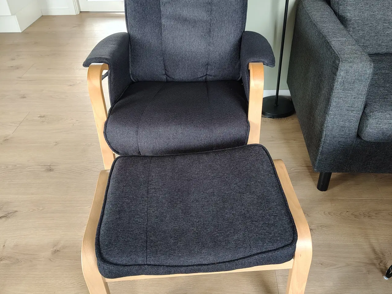 Billede 1 - 2 Otium stole sælges