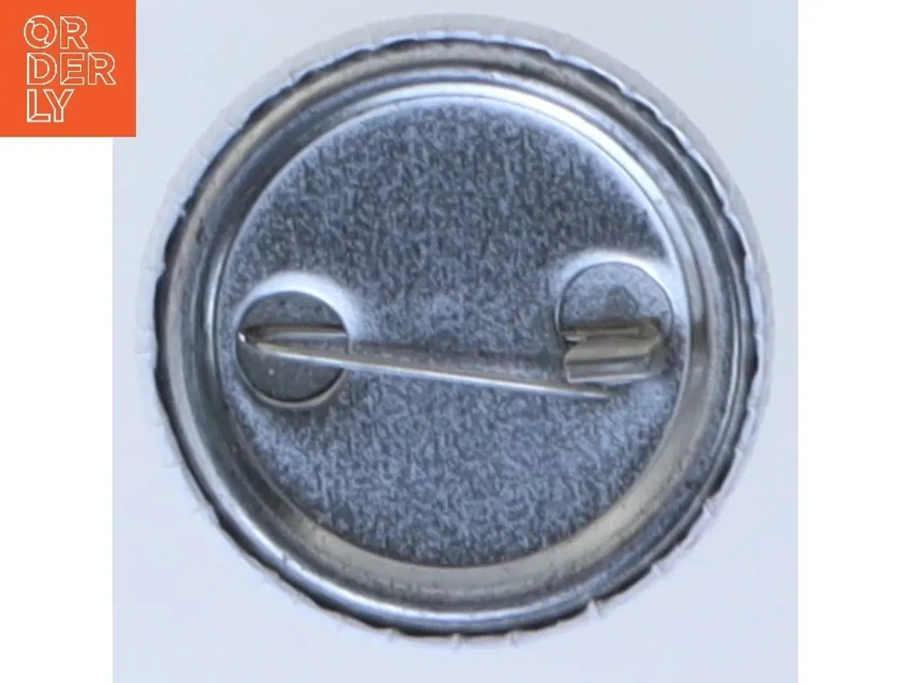 Billede 2 - Looky Club badge fra Looky Club (str. Ø 3 cm)