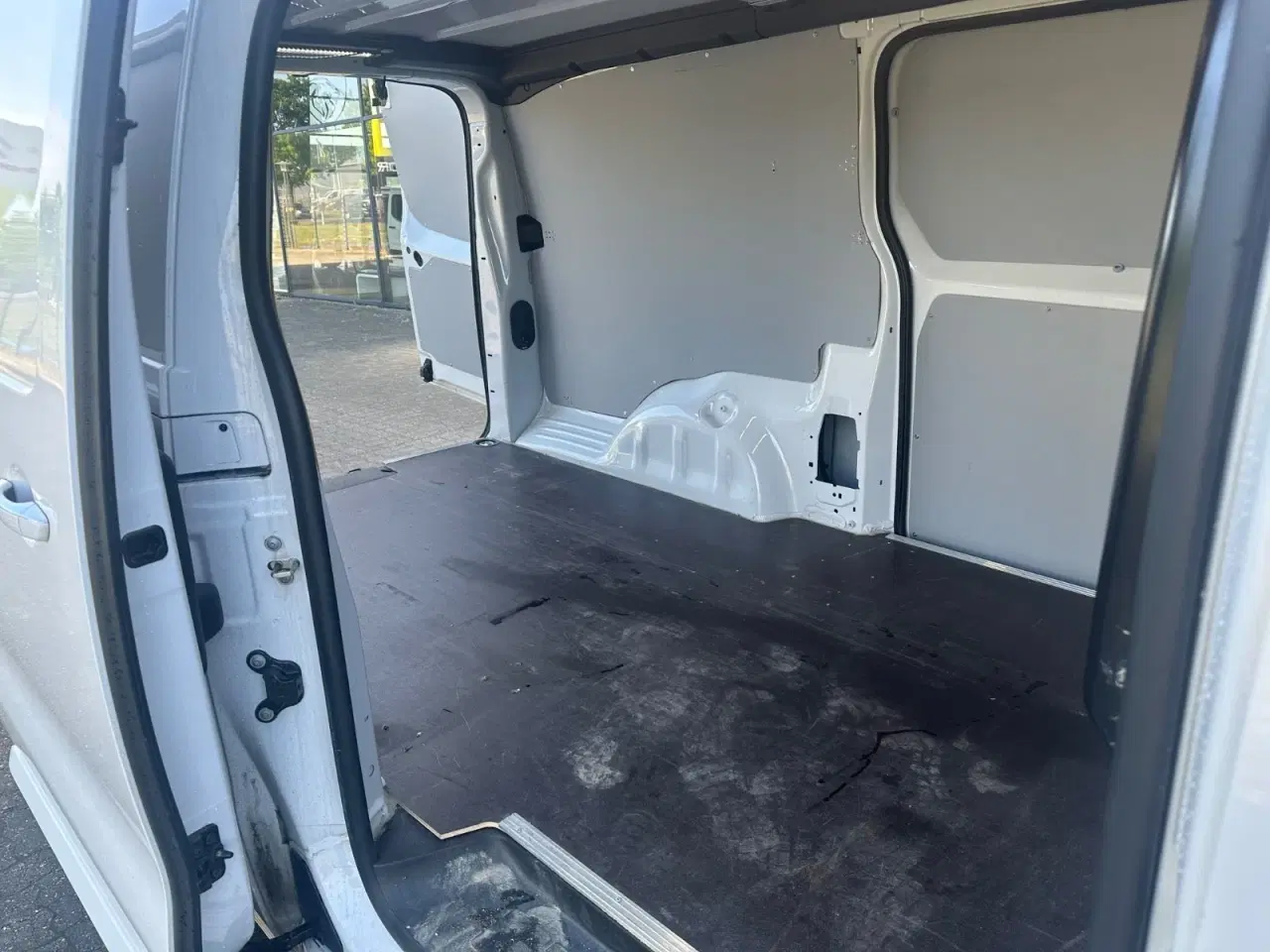 Billede 12 - Citroën Jumpy 2,0 BlueHDi 145 L2 MasterLine EAT8