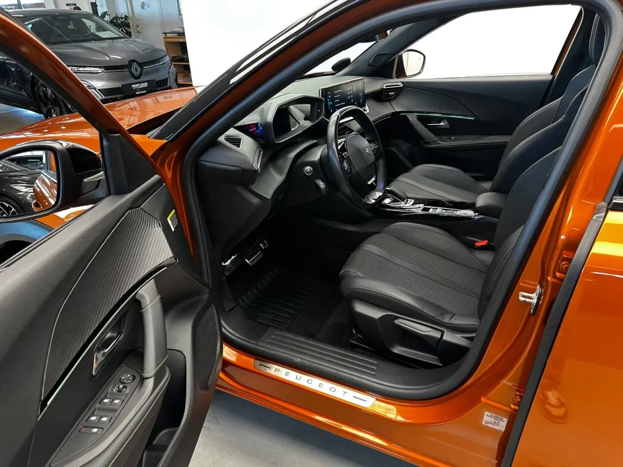 Billede 12 - Peugeot e-2008 50 GT