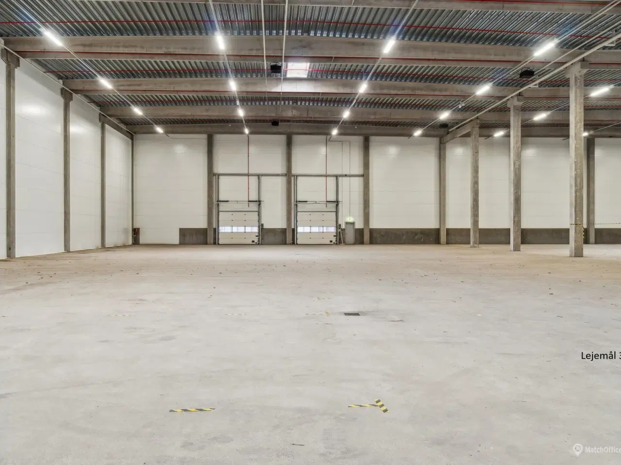 Billede 36 - Logistiklejemål med porte og ramper og en loftshøjde op til 10 meter