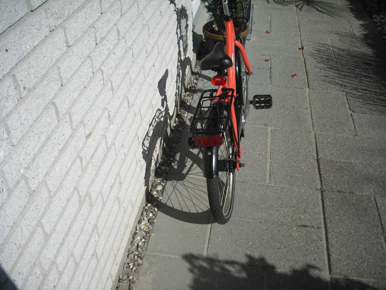 Billede 4 - God lille 20`` pigecykel.