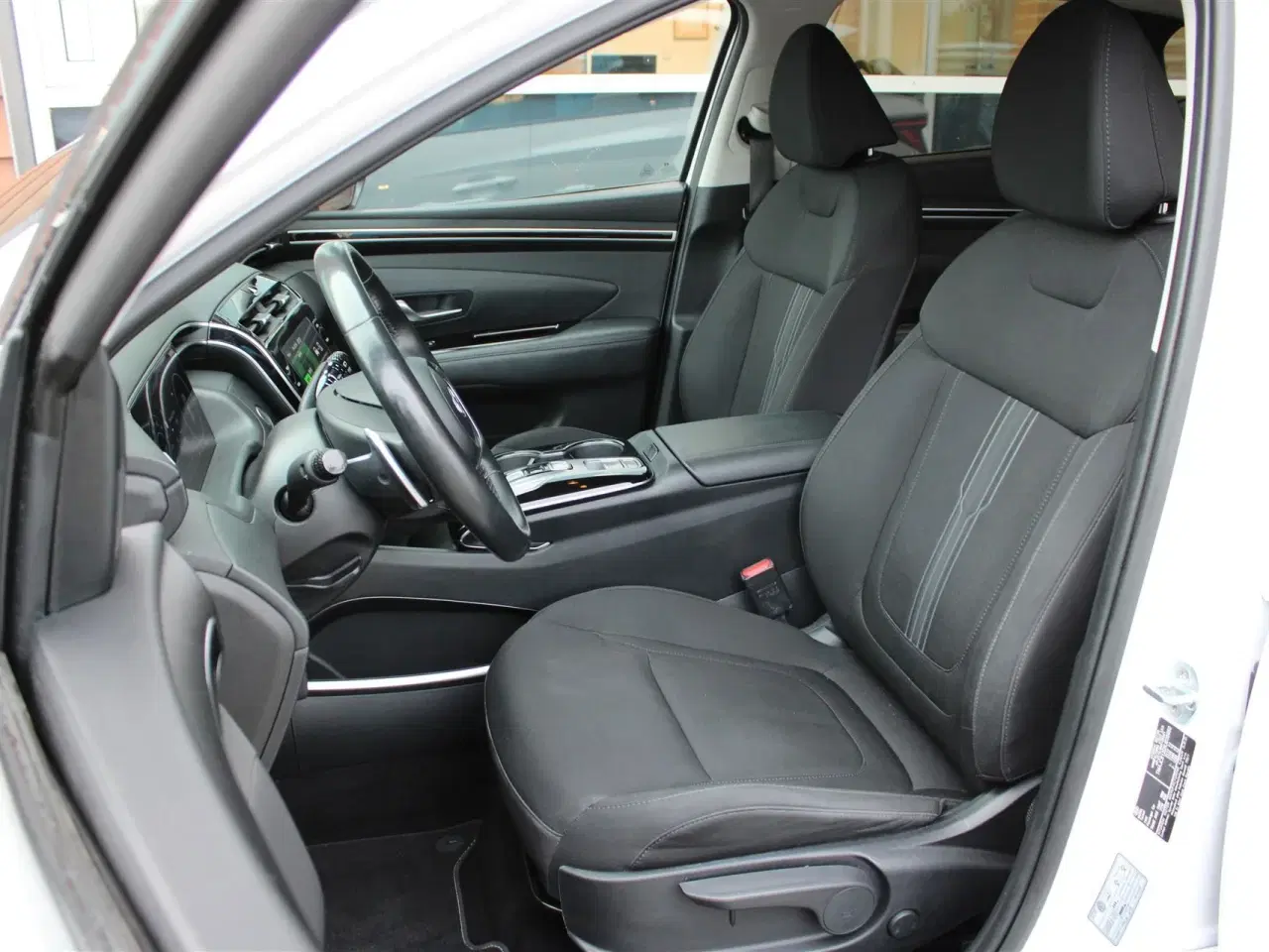 Billede 2 - Hyundai Tucson 1,6 T-GDI  Plugin-hybrid Essential 4WD 265HK 5d 6g Aut.