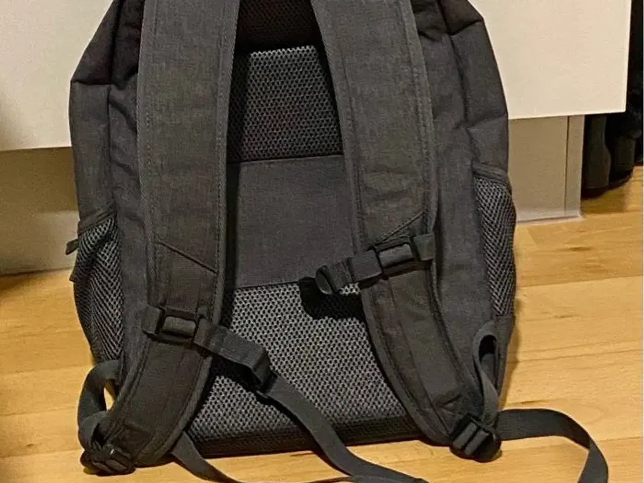 Billede 3 - Skoletaske til begge køn