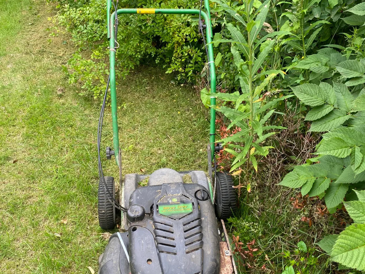Billede 1 - Plæneklippermotor (John Deere) starter første gang