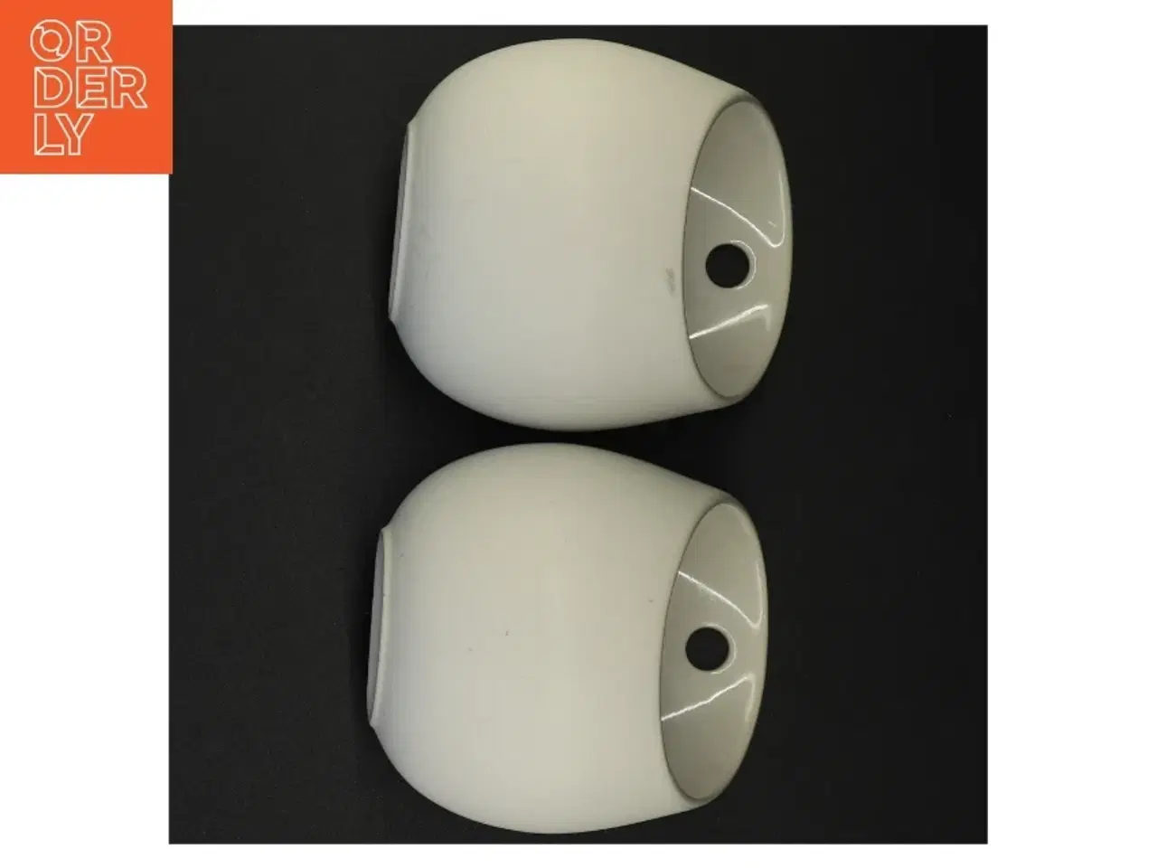 Billede 4 - Keramik skåle til ophæng fra IKEA (str. 13 x 11 cm)