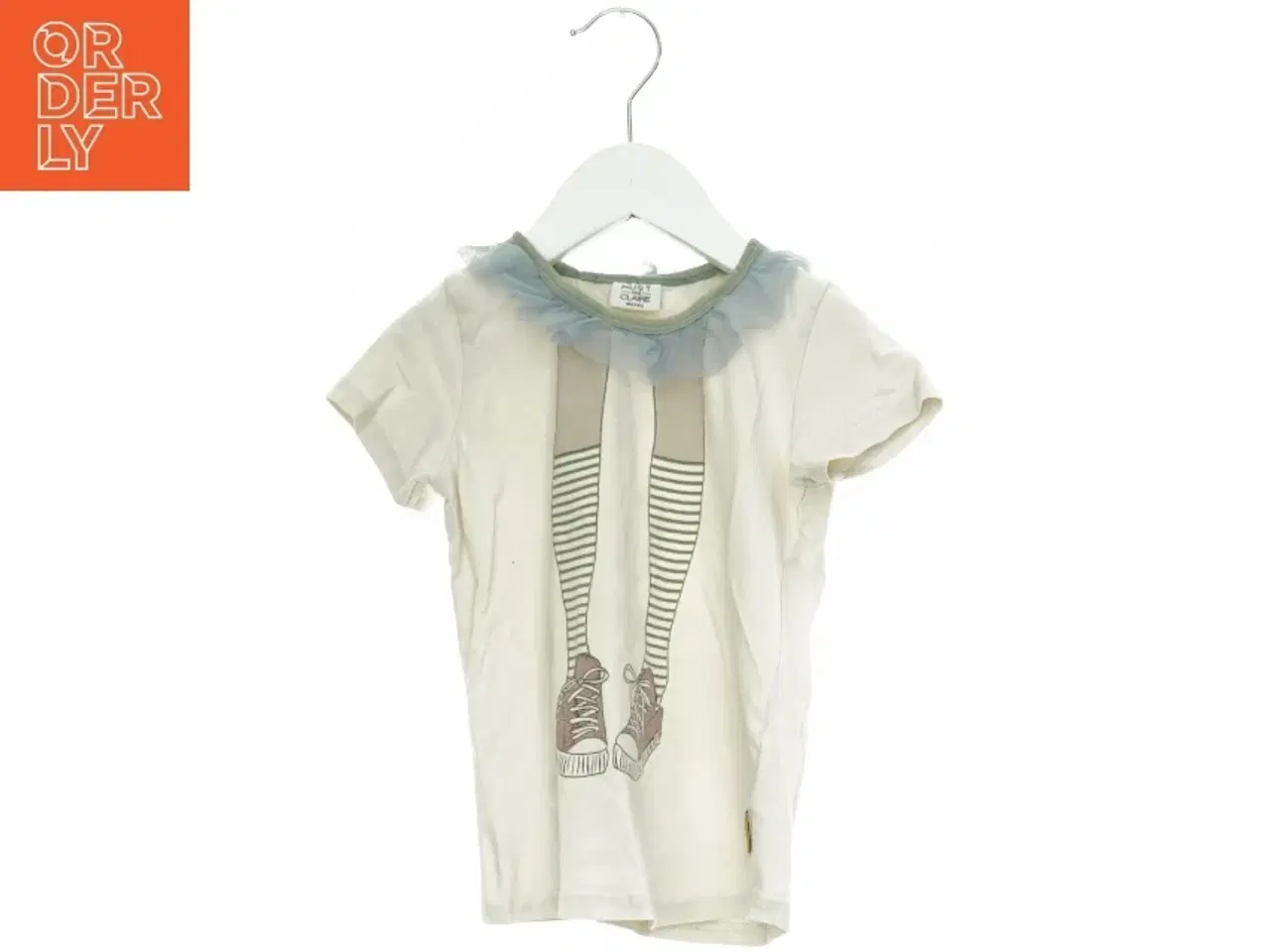 Billede 1 - T-Shirt fra Hust & Claire (str. 104 cm)