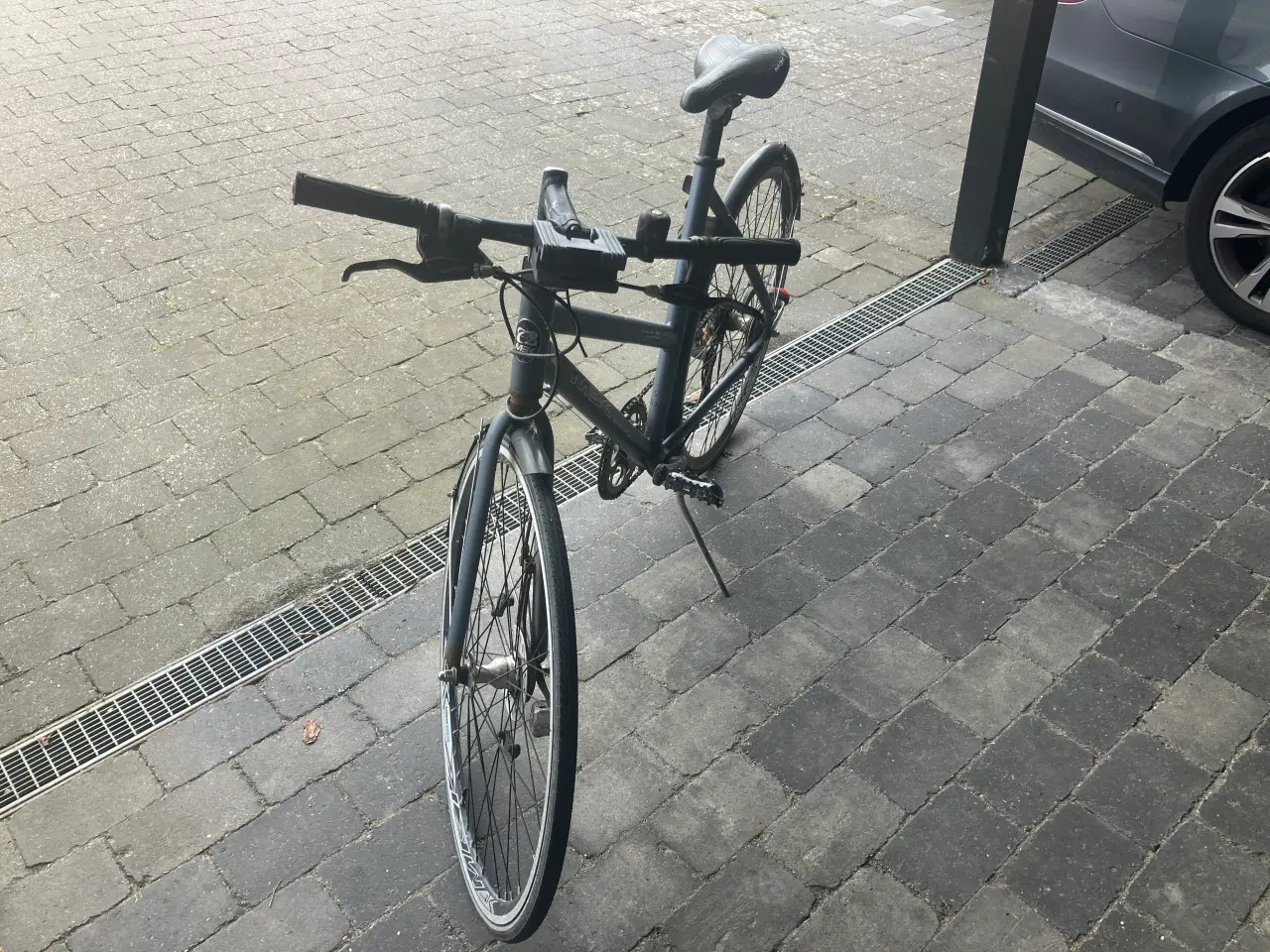 Billede 2 - dame cykel 8 gear  udvendige 53 tommer blå