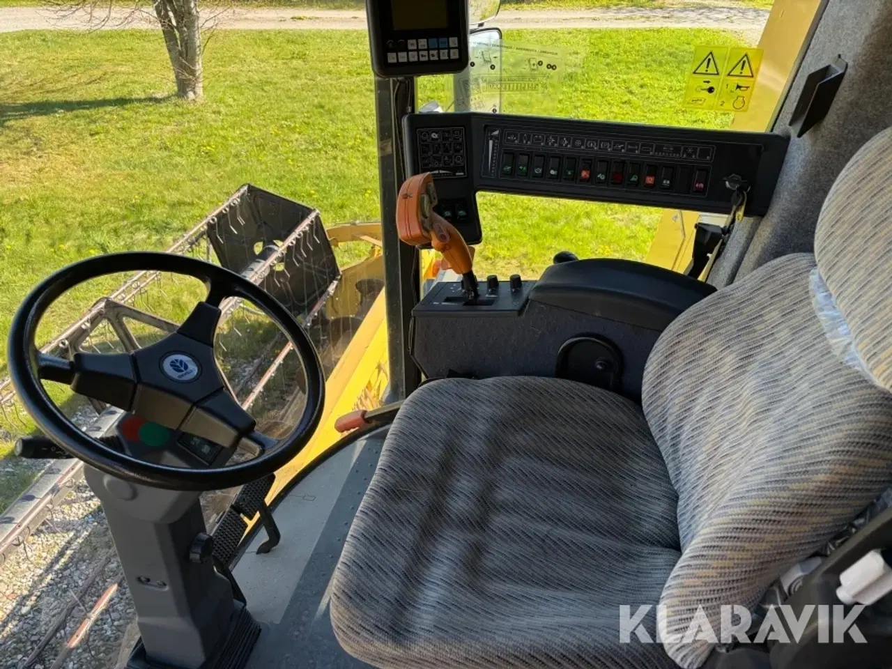Billede 12 - Mejetærsker New Holland TX68