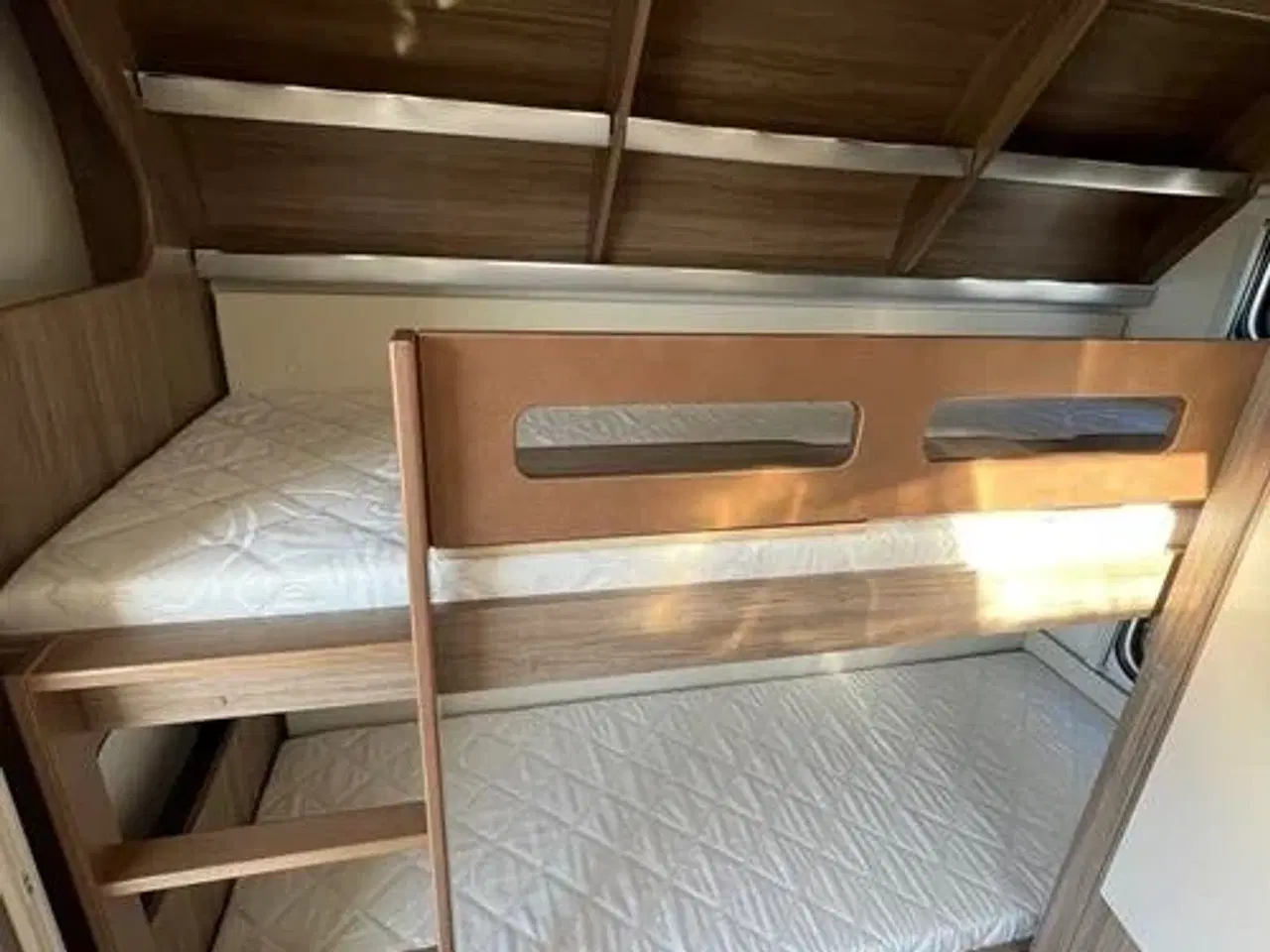 Billede 3 - Hobby DE LUXE 490 KMF
