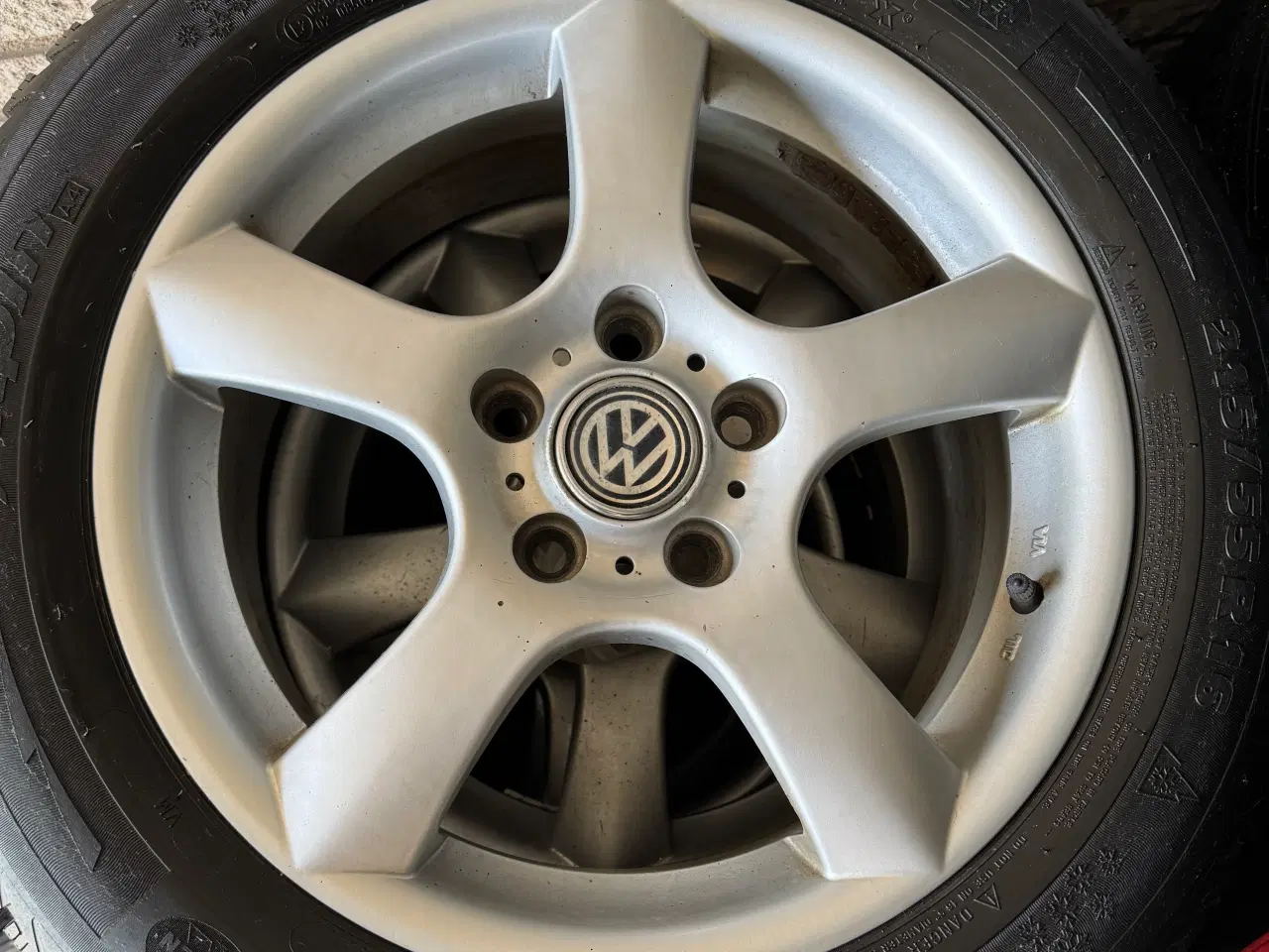 Billede 1 - Alufæg med vinterdæk 225/55R16