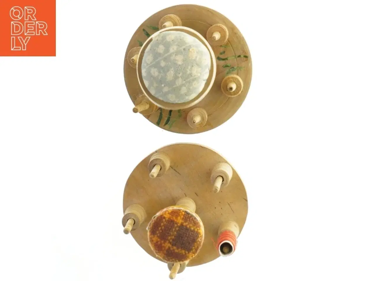 Billede 3 - Vintage træ sytilbehør med nålepuder (str. 18 cm. og 17 cm)