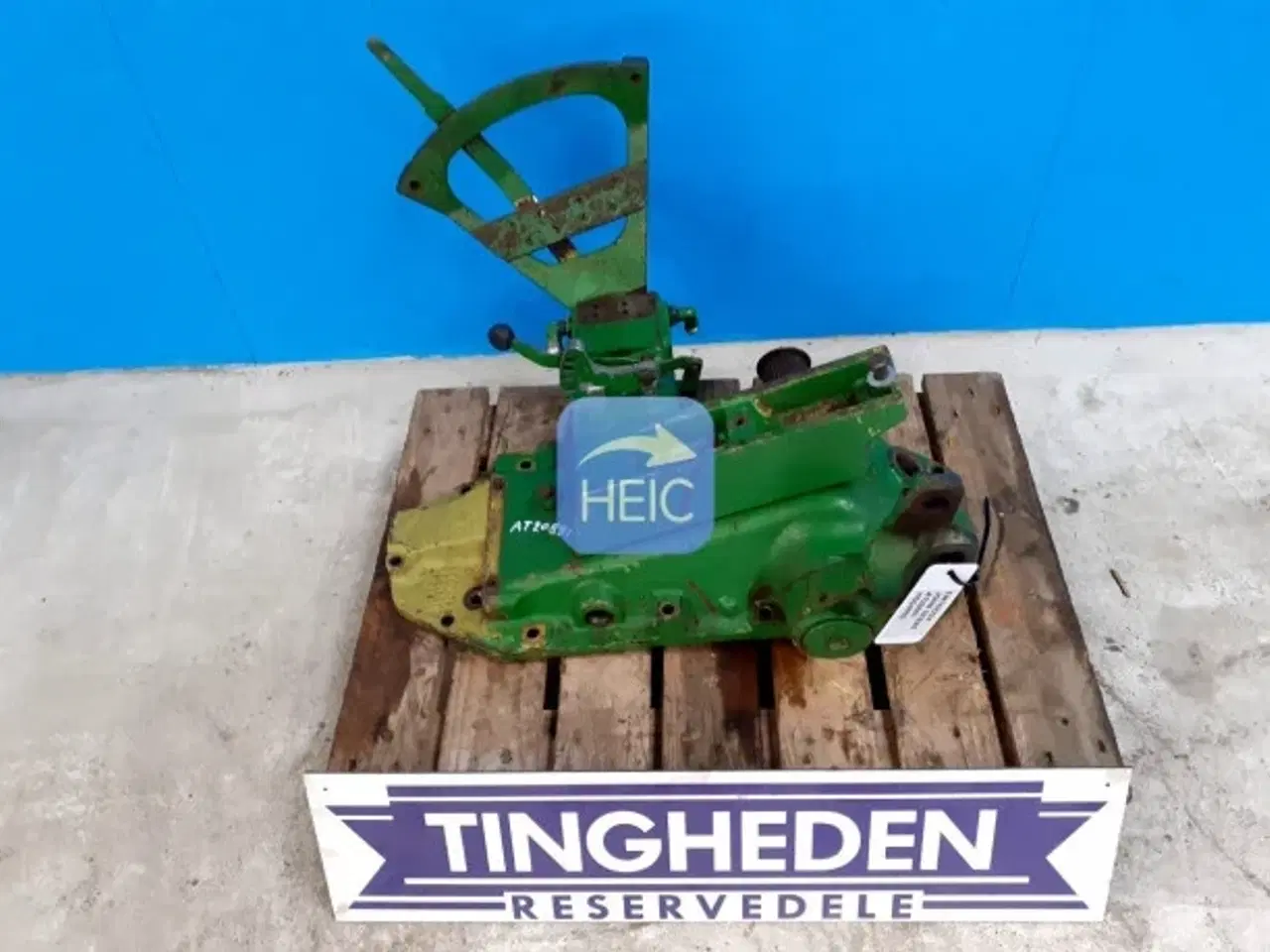 Billede 1 - John Deere 2030 Liftdæksel AR104660