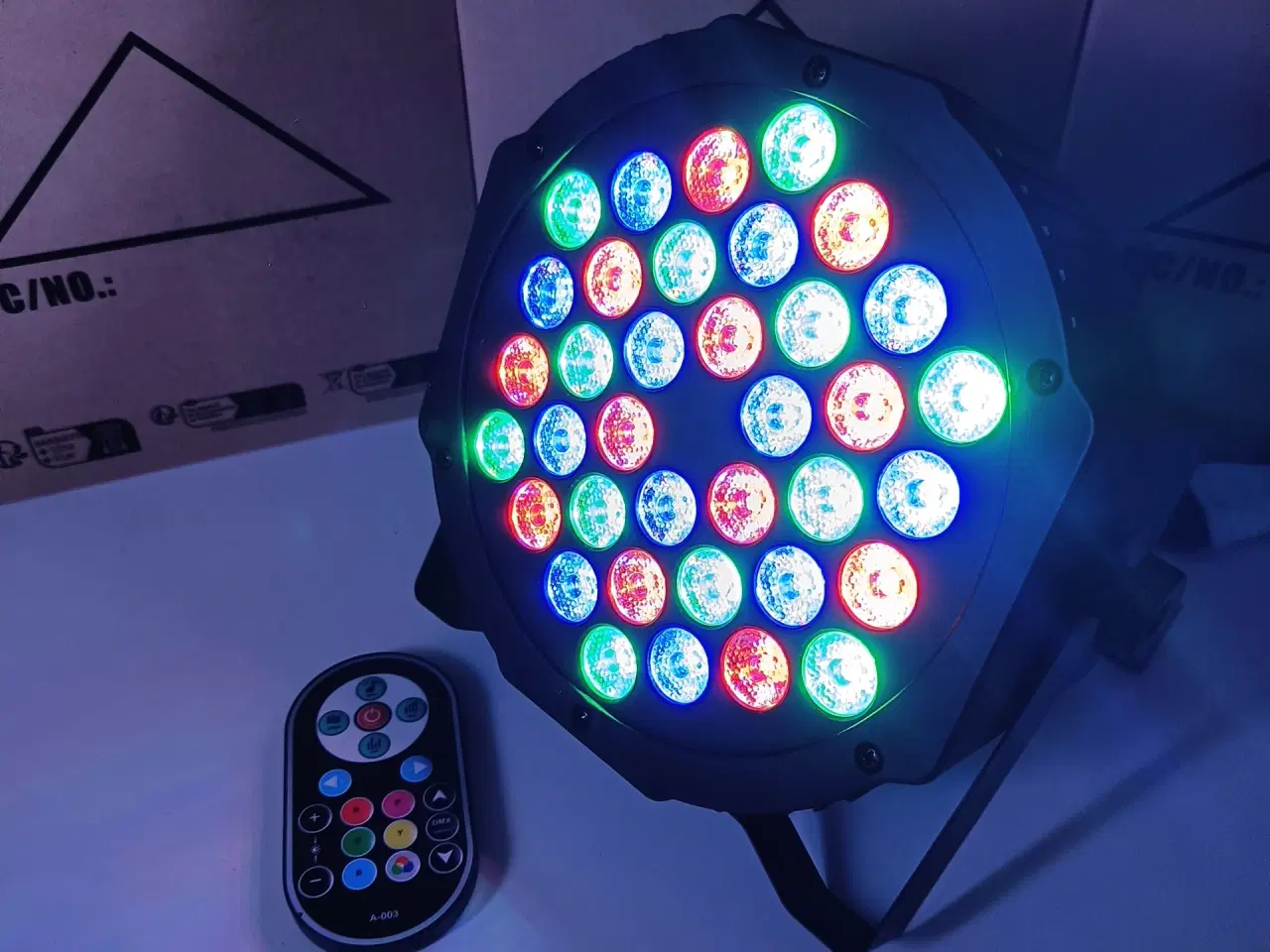Billede 3 - NY! 36 RGB LED Diskolys + Fjernbetjening + DMX