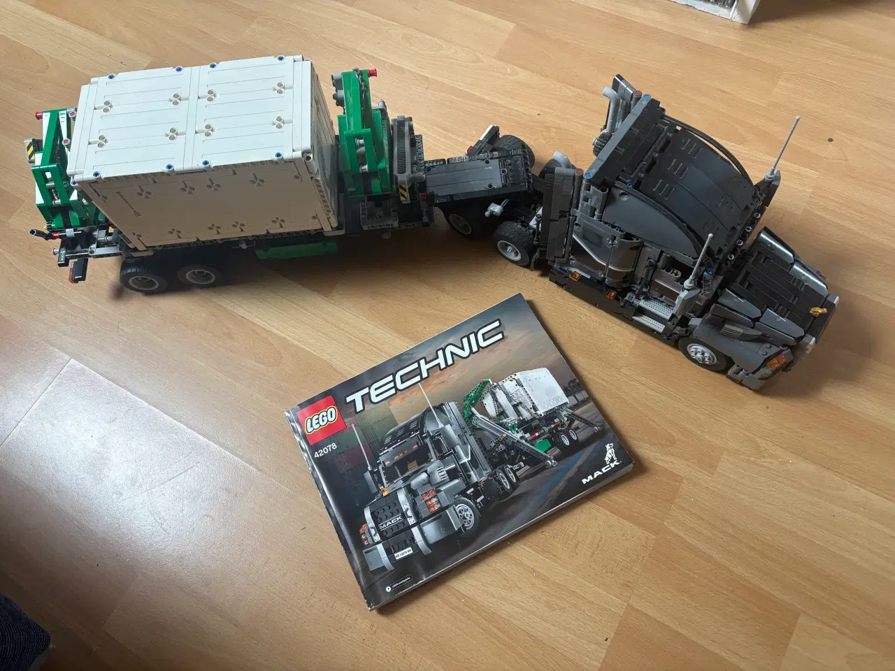 Billede 3 - LEGO Technic 42078 Mack Anthem