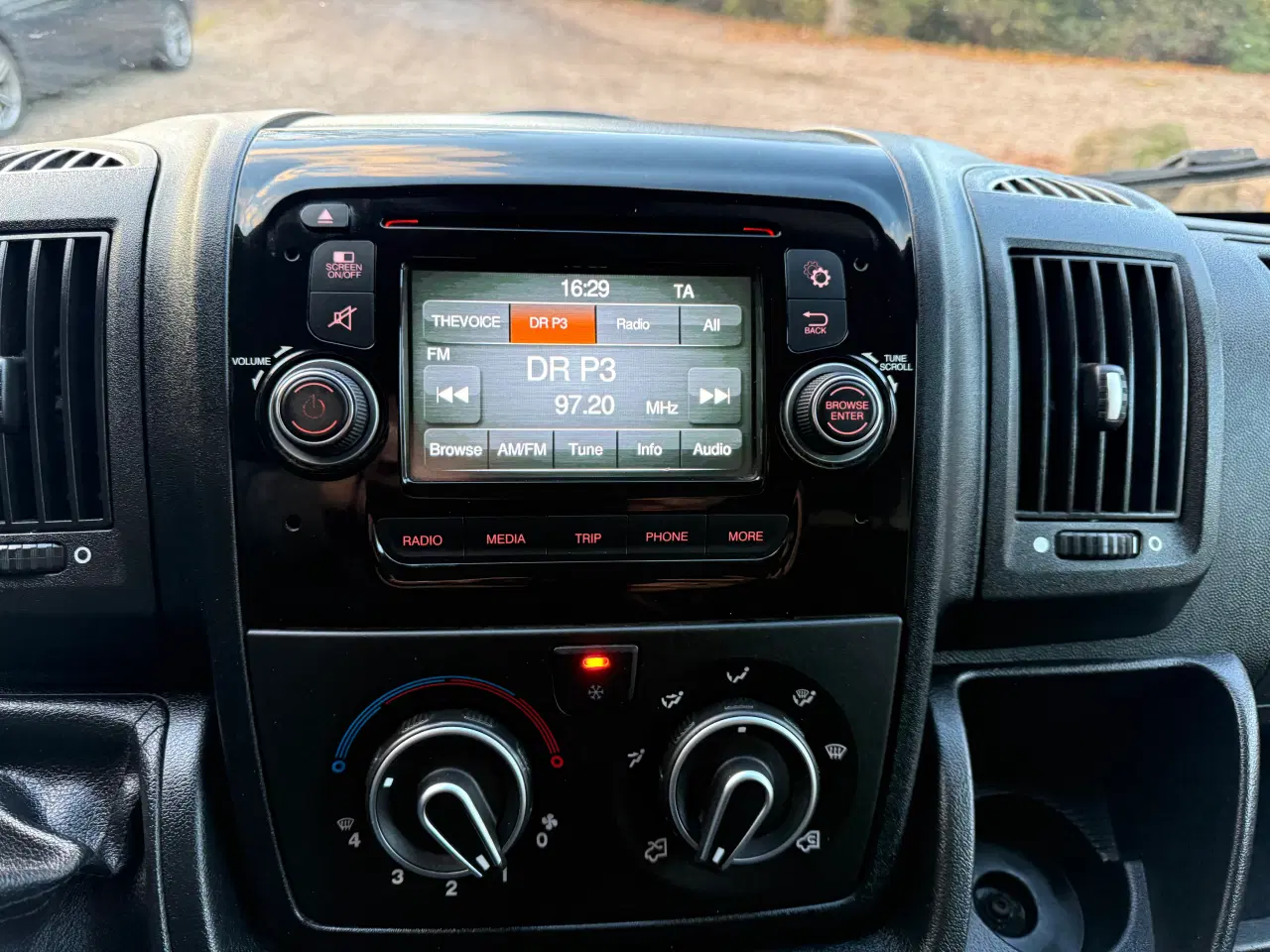 Billede 10 - Citroen jumpy 2.2 hdi lav km A/C