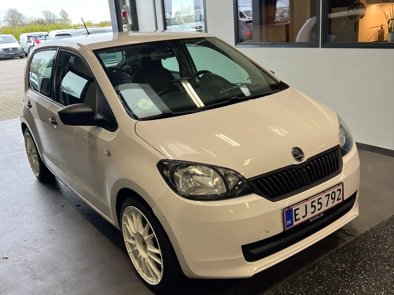 Billede 2 - Super økonomisk CitiGo med 2 sæt hjul