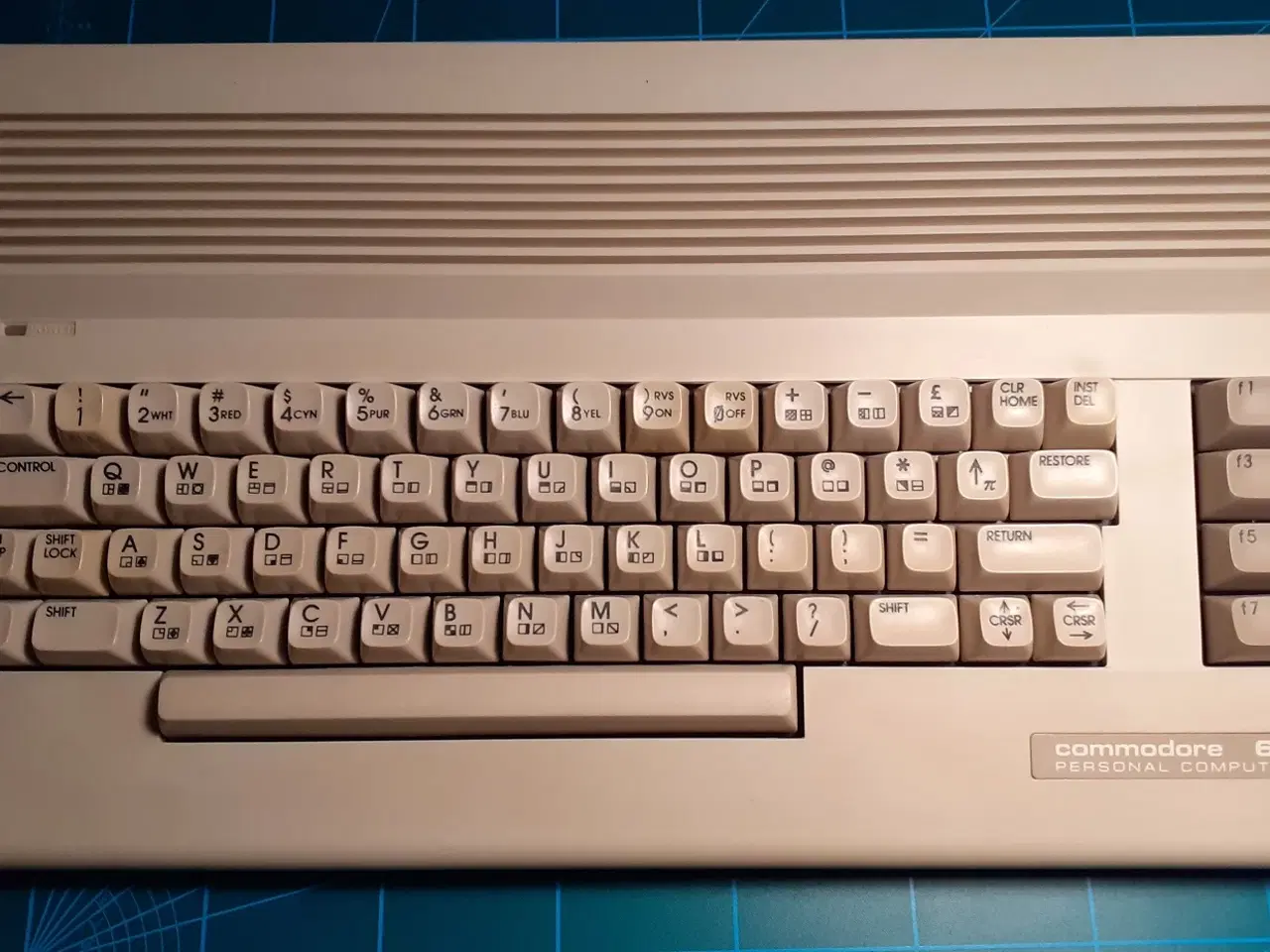 Billede 4 - Commodore 64C