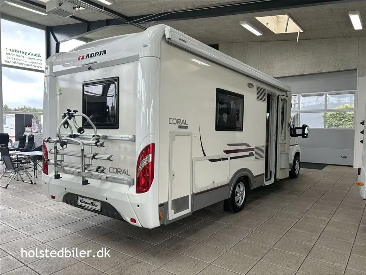 Billede 4 - 2011 - Adria Coral 670 SLT   5 selepladser - km KUN 72000 - 2 enkeltsenge.