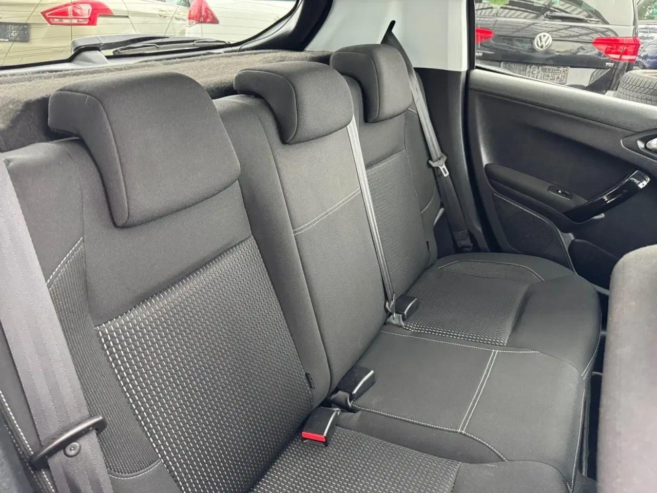 Billede 16 - Peugeot 208 1,6 BlueHDi 100 Allure Sky