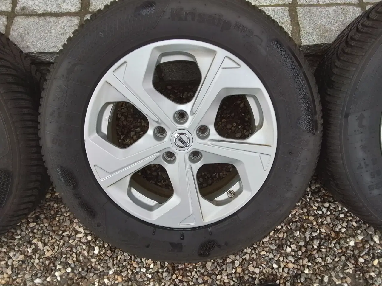 Billede 3 - Original NISSAN X-Trail Alu vinterhjul (J 12)