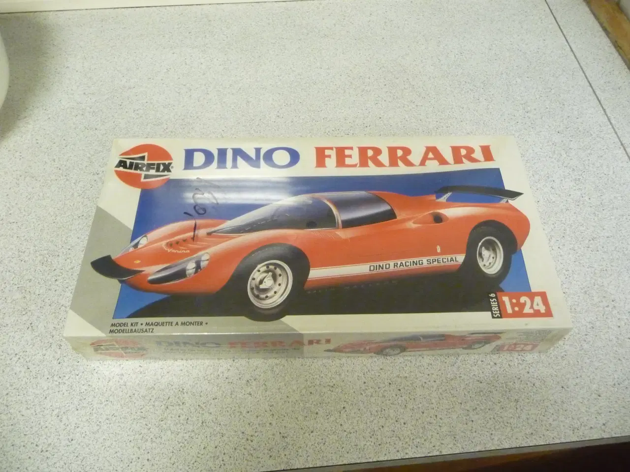 Billede 1 - ferrai samlesæt dino ferrari 1:24