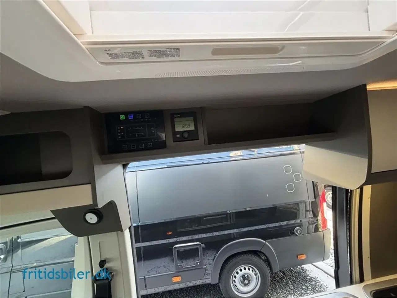 Billede 12 - 2025 - Bravia 636 140 Hk   Nok Danmarks fedeste campervan i en Bravia 636