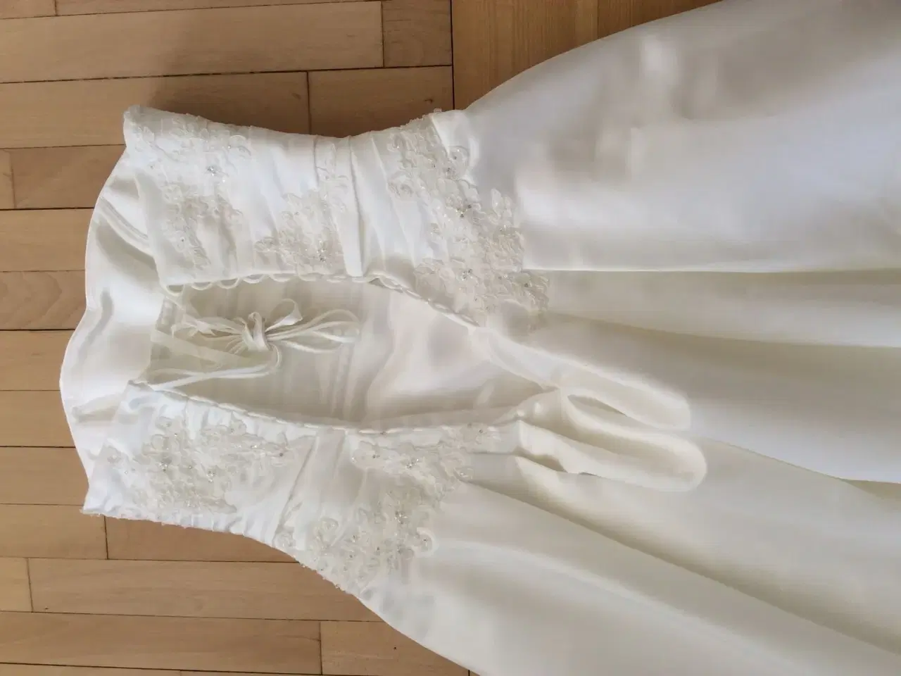 Billede 5 - Stropløs elfenbensfarvede brudekjole