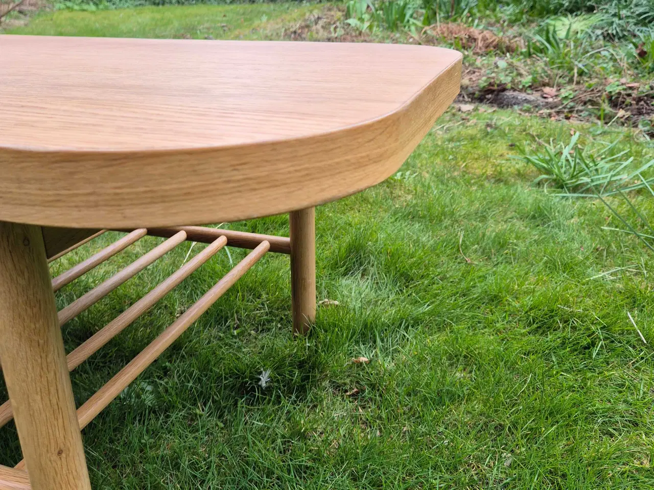 Billede 4 - Listerby Ikea-sofabord i lyst eg