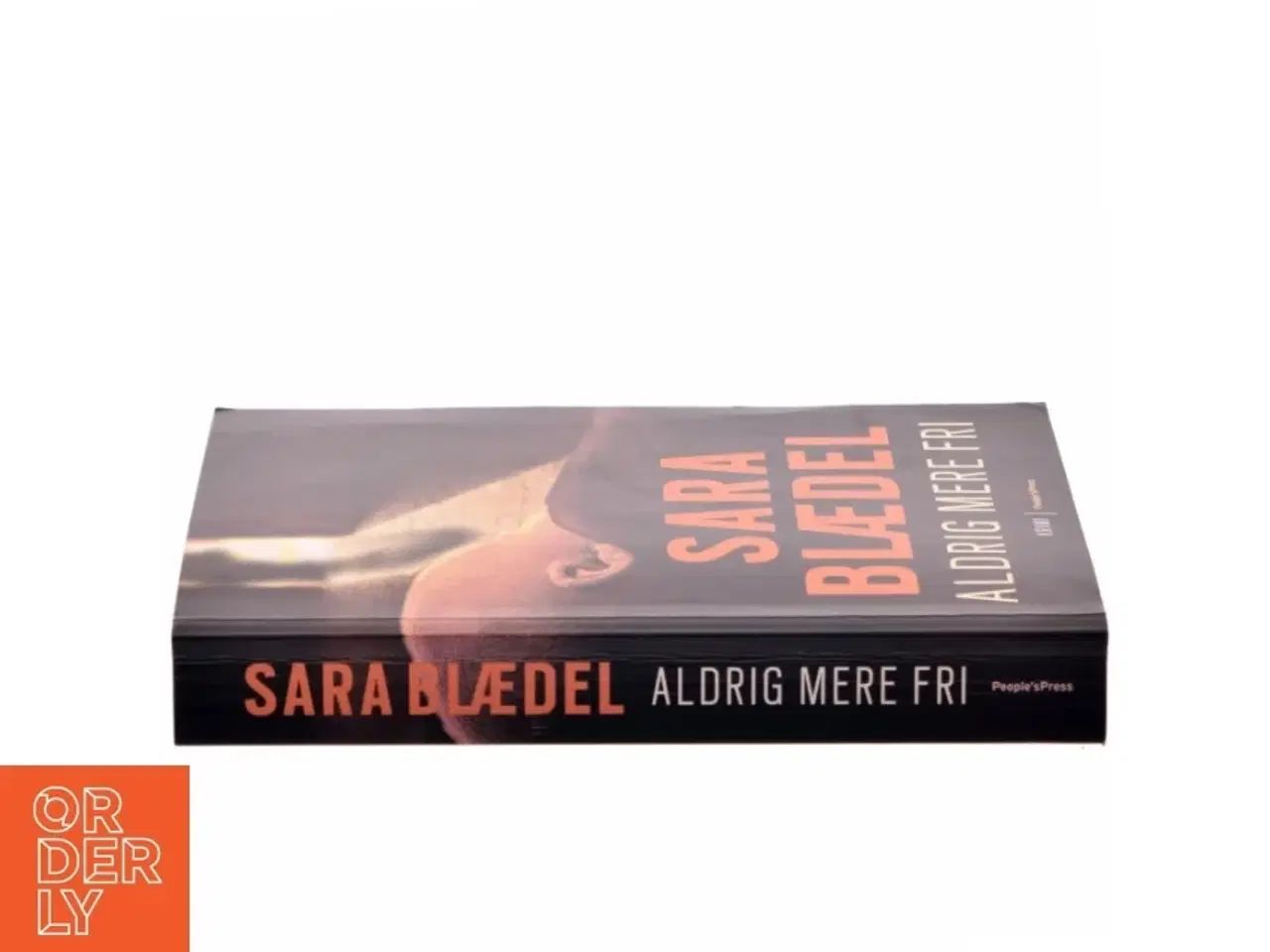 Billede 2 - Aldrig mere fri af Sara Blædel (Bog)